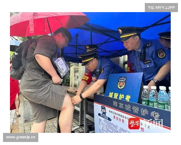 各地加强综合服务保障 营造安全暖心考试环境确保高考顺利进行 各地加强综合服务保障 营造安全暖心考试环境确保高考顺利进行
